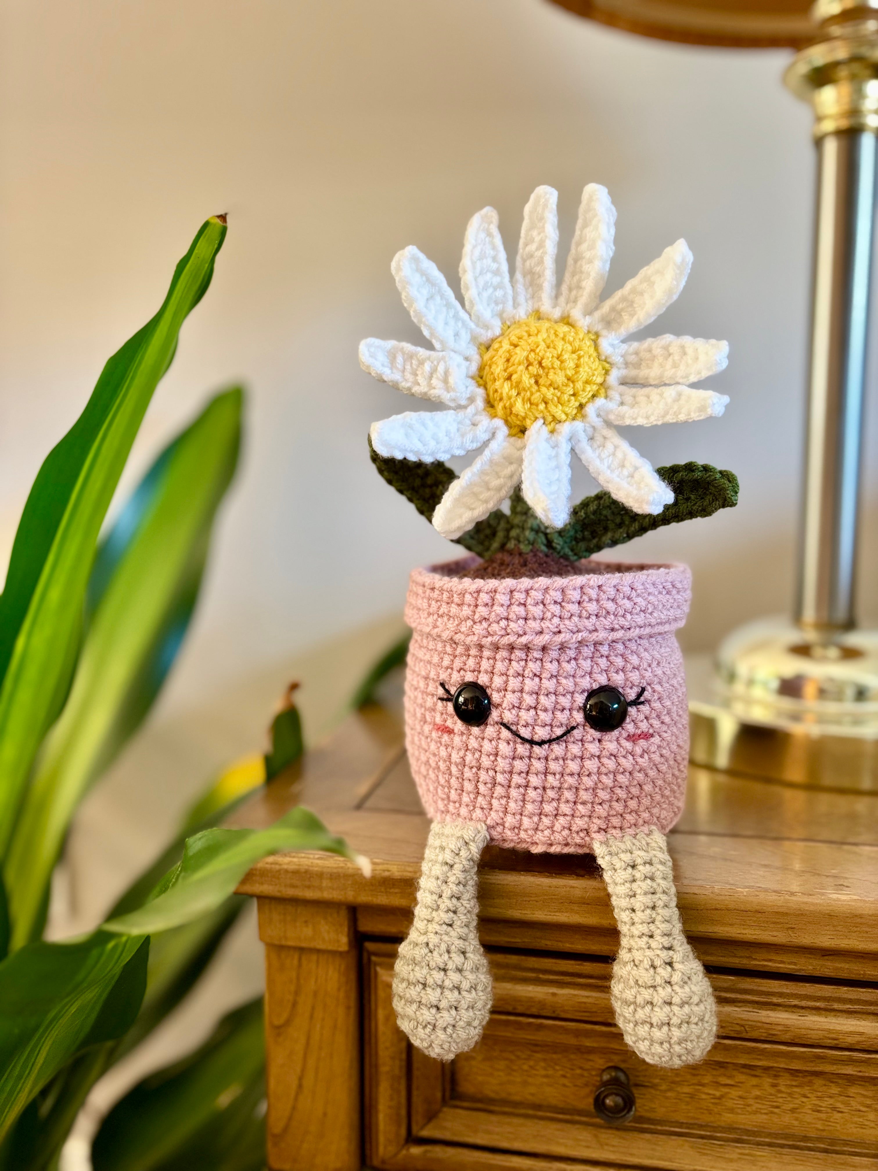Squibble Daisy Buddy Crochet Pattern – Squibble's Crochet Corner